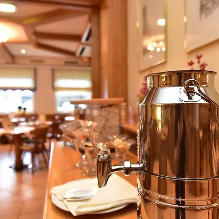 ホテル ＆ ガストホフ リチャード ヘルド レーゲンスブルク