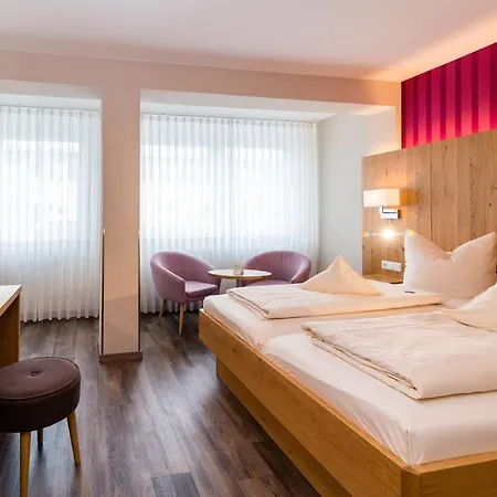 ホテル ＆ ガストホフ リチャード ヘルド レーゲンスブルク