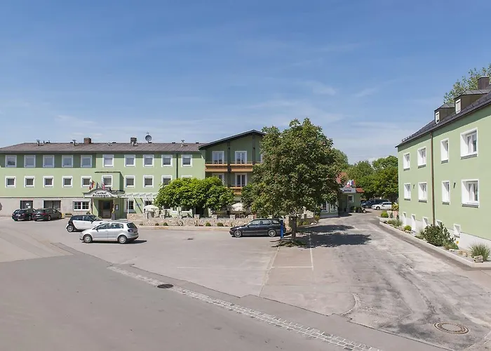 Szálloda & Richard Held Regensburg