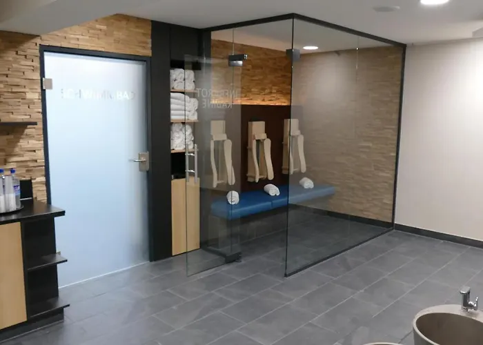 & Richard Held Szálloda 4*