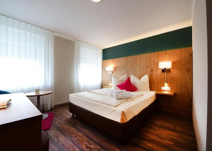 & Richard Held 4* Regensburg